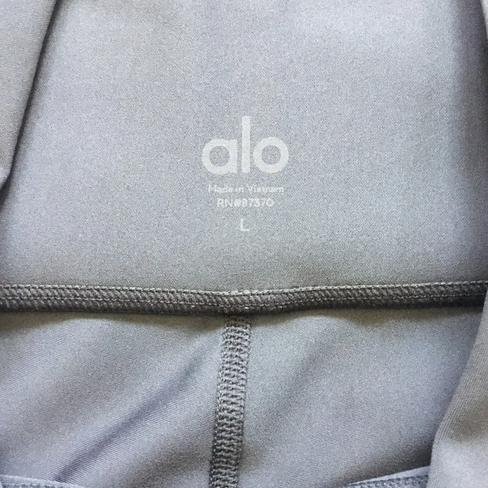 ALO Yoga 7/8 High-Waisted Airlift Leggings